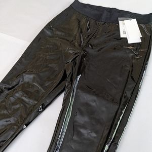 7 for all Mankind Liquid legging in Jet Black (NWT)